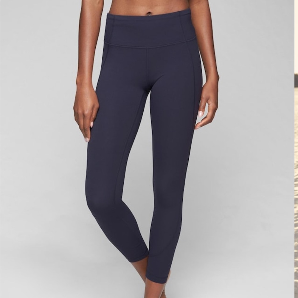 Athleta Salutation 7/8 Leggings in Mauve Color